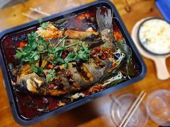 -老东镇啤酒屋海鲜加工·蒸汽海鲜·海鲜烧烤(台东店)
