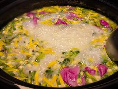 -一朵菌·野生菌探索家火锅(南亚店)