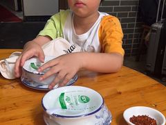 -小杨翘脚牛肉