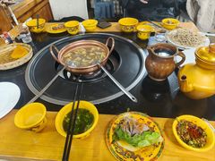 -银同牦牛肉火锅