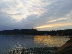 -湖畔居茶楼(湖滨店)