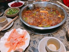 -肖肖酸萝卜鱼火锅(总店)