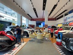 -广汽传祺(三乡店)