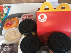 -麦当劳(宝山大厦店)