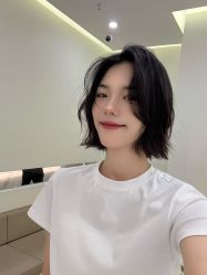 -苏豪路易士·嘉玛发廊