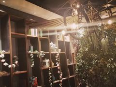 -童年小筑餐厅(申花路店)