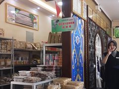 门面-回辉登偰氏面片(东莲花美食街店)