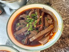 炝锅鸭血-耙吉吉川味小酒馆(本地人回头店)