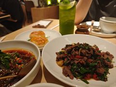 -一坐一忘云南菜(卓悦中心)