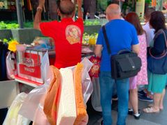 -詹爷爷乌节路街头冰淇淋