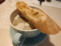 -港丽餐厅(高德置地店)