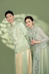 -雪中彩影婚纱摄影·微光艺术中心