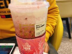 霸气芝士莓莓莓-中百仓储超市有限公司(越秀星汇维港店)