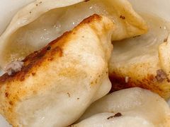 -黄阿姨锅贴大王(万航渡路店)