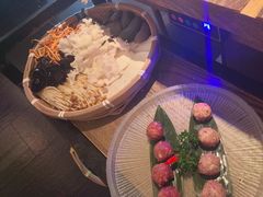 -尚尚仙·酸汤猪手·猪肚鸡火锅(华联万柳购物中心店)