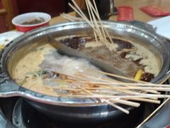 -袁记串串香(泉水轻轨站店)