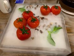 番茄脆菇沙拉-小大董·烤鸭(王府井apm店)