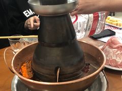 -楼外楼大刀肉传统火锅居(博学路店)