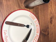 -Tubestation站点比萨(新世界大望路店)