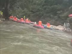 -雅鲁激流探险漂流