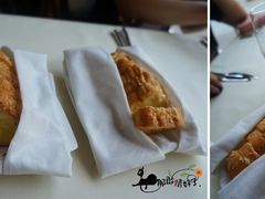 蒜香面包-Oyster Talks 四度蚝法餐厅