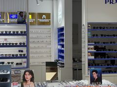 -美式眼镜·授权蔡司.依视路.尼康.豪雅.明月(南翔印象城店)