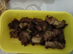 -小河公主秘制烤羊腿(小绿谷店)