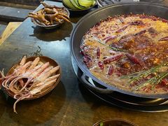 -黄潇洒老火锅(九眼桥宏济巷店)