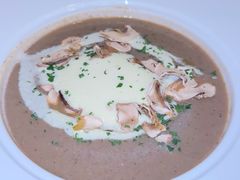 -塞纳河法国餐厅(意式风情街店)