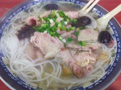 -燕子煨汤(山海关路店)