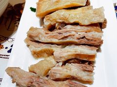 手抓羊肉半斤-贯贯吉·清真餐厅(浙江中路店)