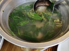 猪肝瘦肉枸杞叶汤-关氏饮食店