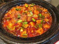 -万重锦·人文川菜馆(骡马市店)