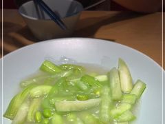 -蜜桃餐厅·伴山(绿宝广场店)