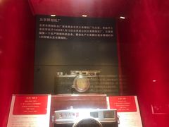 -胶囊画廊