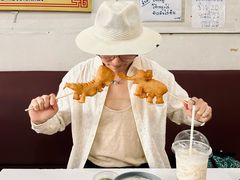 -恐龍造型油條