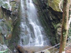 -藏龙百瀑风景区