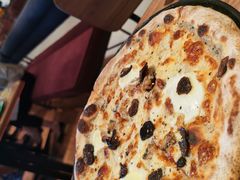 黑松露蘑菇pizza-MOMENTI手工意面(晶耀前滩店)