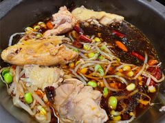 -云海肴·汽锅鸡·云南菜(天山百盛优客店)