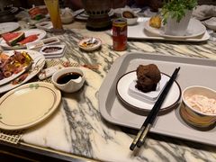 -雍和会海鲜姿造自助(湖东路店)