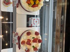 -花花卷卷·鲜食蛋糕(静安久光百货店)