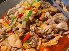 -昱龙大盆牛蛙馆(三兴街总店)