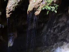 -龙水峡地缝景区