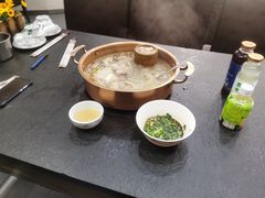 -朴小妹人参鸡汤火锅(长白山万达店)