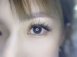 -花系美·美甲美睫精品店