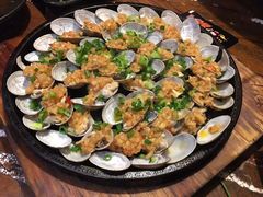 -何师烧烤Pro ·江湖川菜·小龙虾·精酿(太古里旗舰店)