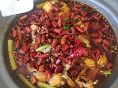 -鑫巴蜀小镇 · 水煮鱼专研店(玉桥店)