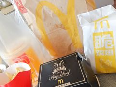 -麦当劳(宝山大厦店)