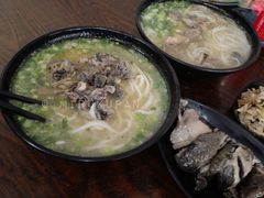 鸡汤米线-沈记土鸡米线(七星街品牌中心店)