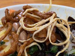 -志权牛肉面(灵山路店)